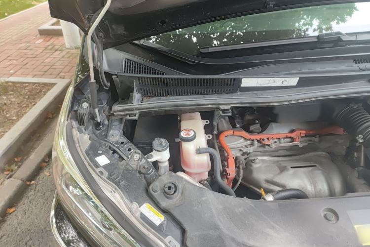 Used Toyota Vellfire 2020 Dual-Engine 2.5L HV Luxury Edition Engine Bay Right