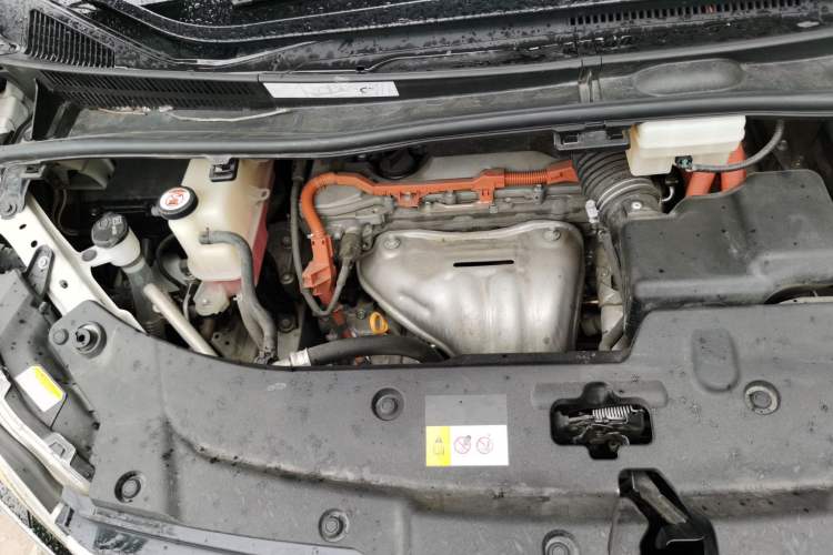 Used Toyota Vellfire 2020 Dual-Engine 2.5L HV Prestige Edition Engine Bay Right