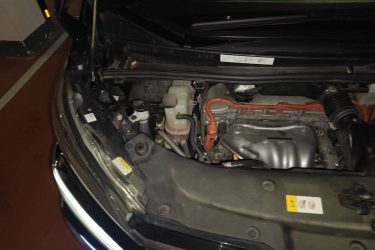 Used Toyota Vellfire 2020 Dual-Engine 2.5L HV Prestige Edition Engine Bay Right