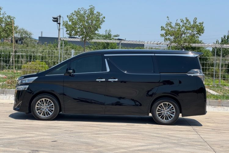 Used Toyota Vellfire 2020 Dual-Engine 2.5L HV Prestige Edition Exterior 3