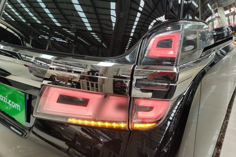 Used Toyota Vellfire 2020 Dual-Engine 2.5L HV Prestige Edition Exterior 3