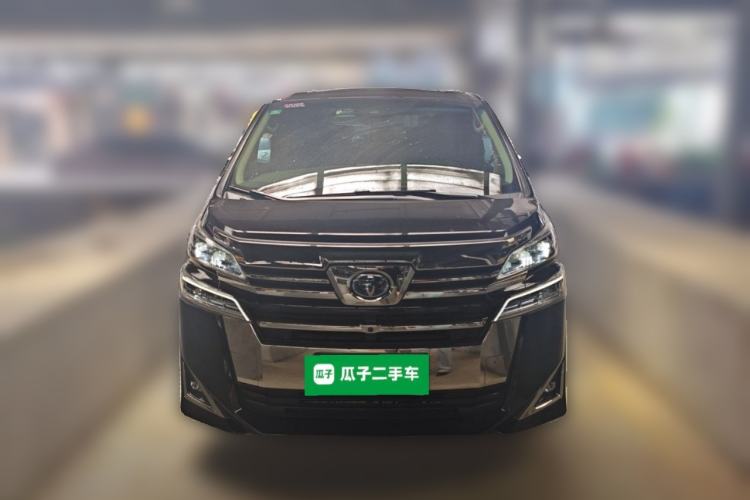 Used Toyota Vellfire 2020 Dual-Engine 2.5L HV Luxury Edition Front