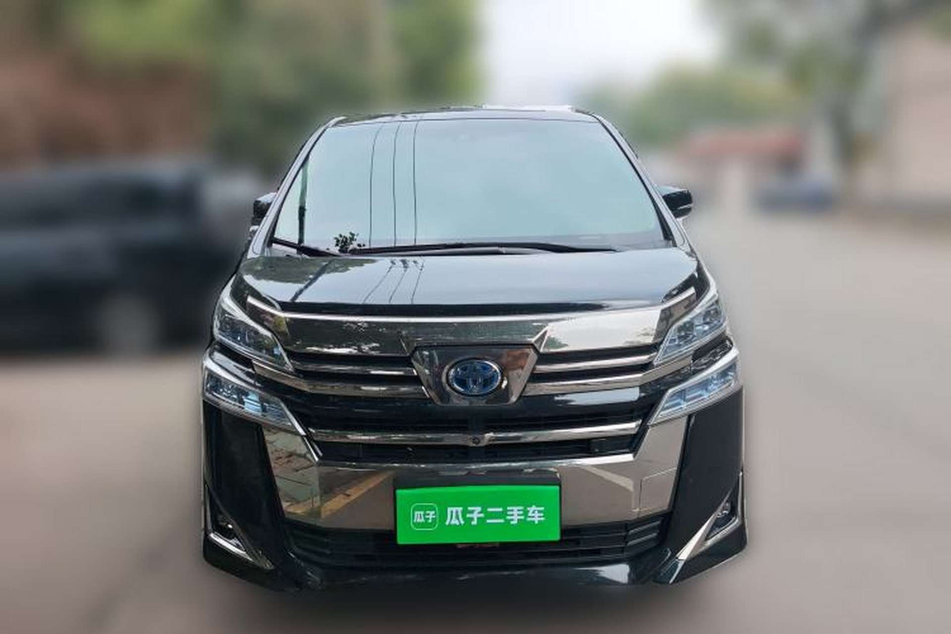 Used Toyota Vellfire 2020 Dual-Engine 2.5L HV Luxury Edition Front