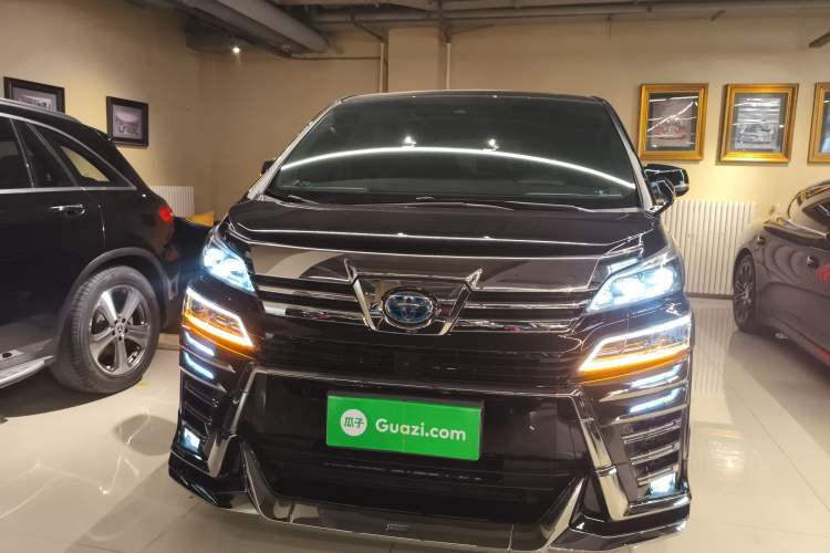 Used Toyota Vellfire 2020 Dual-Engine 2.5L HV Prestige Edition Front