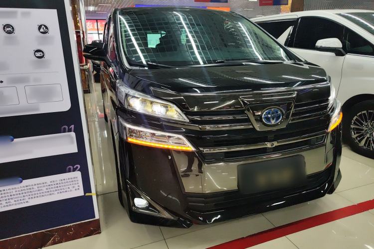 Used Toyota Vellfire 2020 Dual-Engine 2.5L HV Prestige Edition Front Right 45 Deg
