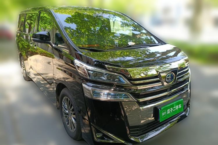Used Toyota Vellfire 2020 Dual-Engine 2.5L HV Prestige Edition Front Right 45 Deg
