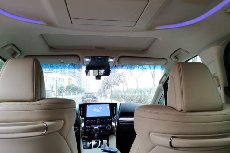 Used Toyota Vellfire 2020 Dual-Engine 2.5L HV Prestige Edition Headliner