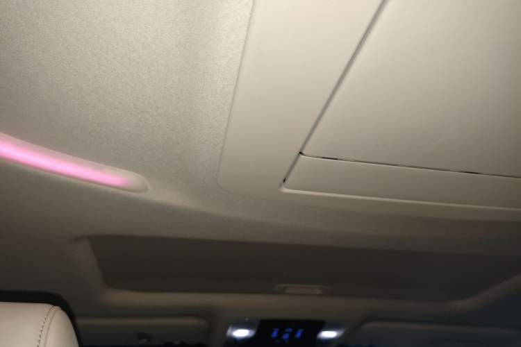 Used Toyota Vellfire 2020 Dual-Engine 2.5L HV Prestige Edition Headliner