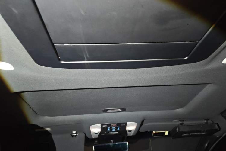 Used Toyota Vellfire 2020 Dual-Engine 2.5L HV Prestige Edition Headliner