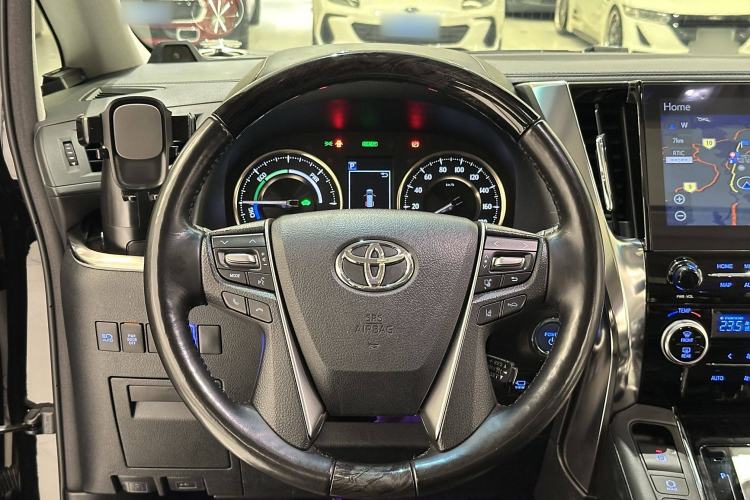 Used Toyota Vellfire 2020 Dual-Engine 2.5L HV Luxury Edition Interior 2