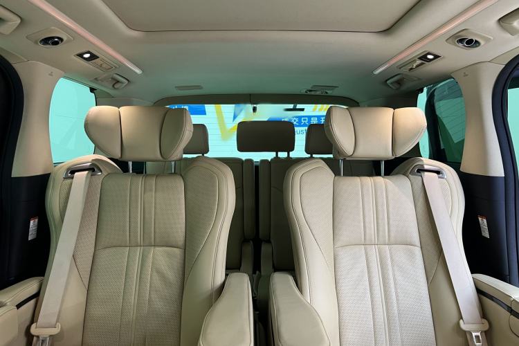 Used Toyota Vellfire 2020 Dual-Engine 2.5L HV Prestige Edition Interior 3