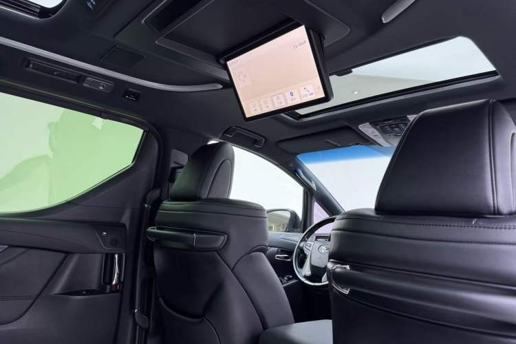 Used Toyota Vellfire 2020 Dual-Engine 2.5L HV Prestige Edition Interior 5