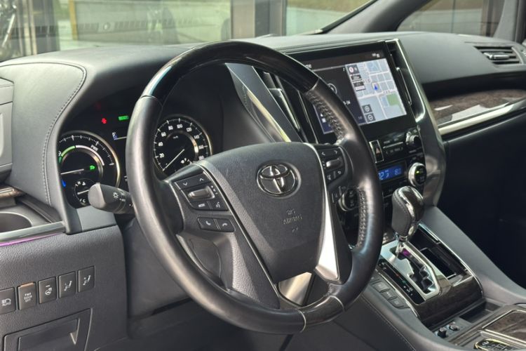 Used Toyota Vellfire 2020 Dual-Engine 2.5L HV Prestige Edition Interior 6