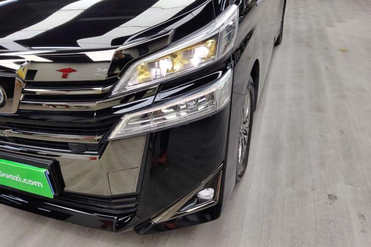 Used Toyota Vellfire 2020 Dual-Engine 2.5L Black Gold Limited Edition Left Front Headlight