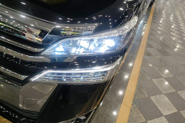 Used Toyota Vellfire 2020 Dual-Engine 2.5L HV Luxury Edition Left Front Headlight