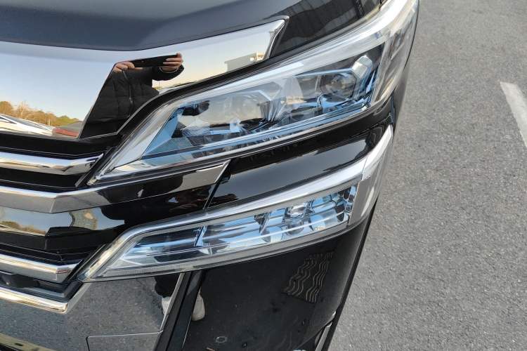 Used Toyota Vellfire 2020 Dual-Engine 2.5L HV Luxury Edition Left Front Headlight
