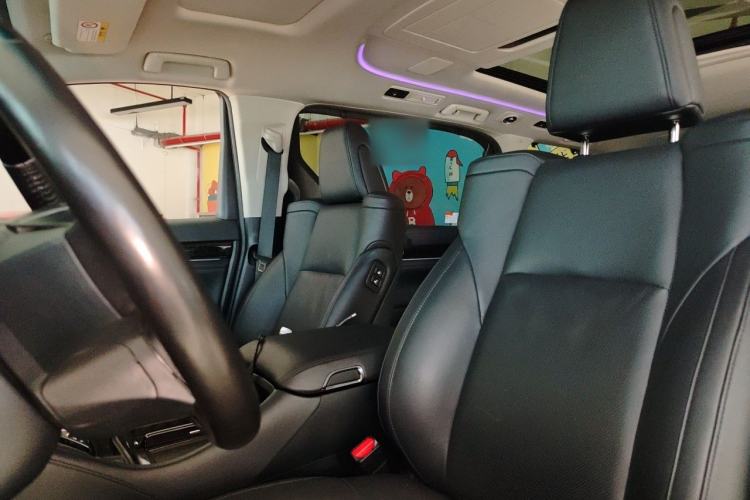 Used Toyota Vellfire 2020 Dual-Engine 2.5L HV Luxury Edition Left Front Seat