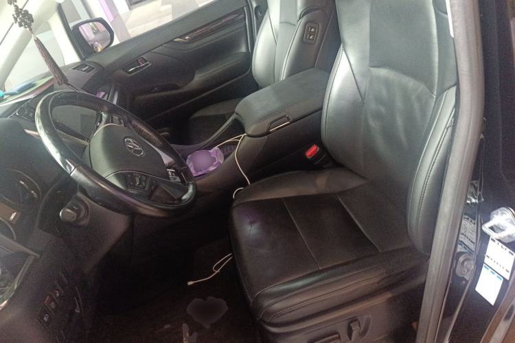 Used Toyota Vellfire 2020 Dual-Engine 2.5L HV Luxury Edition Left Front Seat