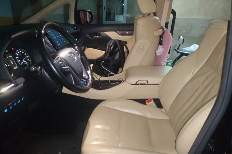 Used Toyota Vellfire 2020 Dual-Engine 2.5L HV Prestige Edition Left Front Seat