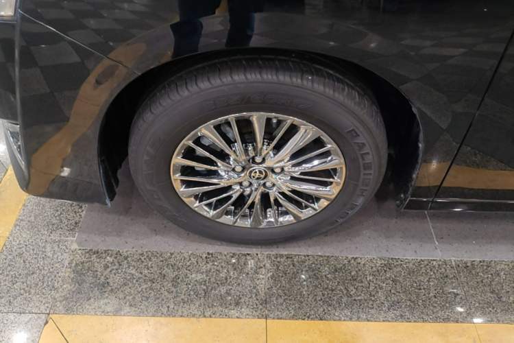 Used Toyota Vellfire 2020 Dual-Engine 2.5L HV Luxury Edition Left Front Wheel Hub