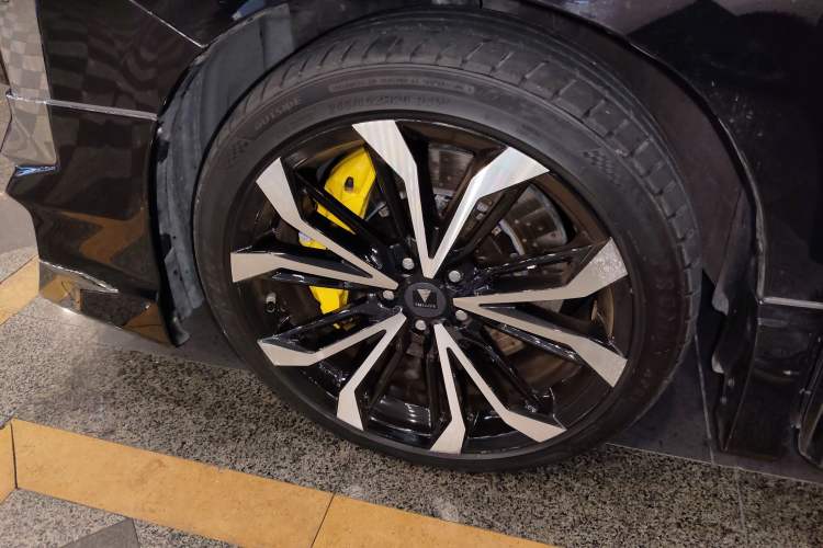 Used Toyota Vellfire 2020 Dual-Engine 2.5L HV Luxury Edition Left Front Wheel Hub