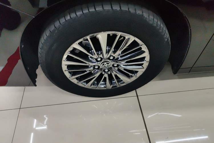 Used Toyota Vellfire 2020 Dual-Engine 2.5L HV Prestige Edition Left Front Wheel Hub