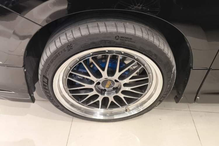 Used Toyota Vellfire 2020 Dual-Engine 2.5L HV Prestige Edition Left Front Wheel Hub