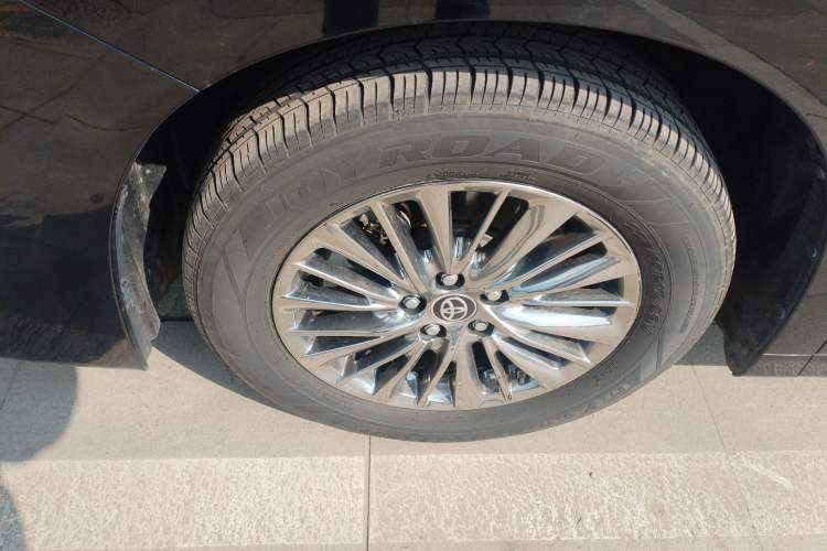 Used Toyota Vellfire 2020 Dual-Engine 2.5L HV Luxury Edition Left Front Wheel Hub