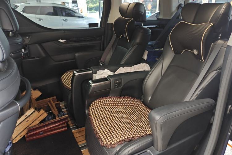 Used Toyota Vellfire 2020 Dual-Engine 2.5L HV Luxury Edition Left Rear Seat