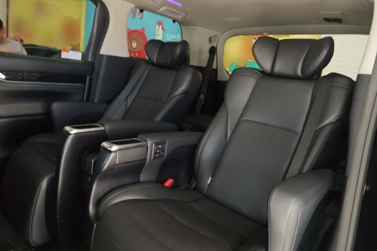 Used Toyota Vellfire 2020 Dual-Engine 2.5L HV Luxury Edition Left Rear Seat