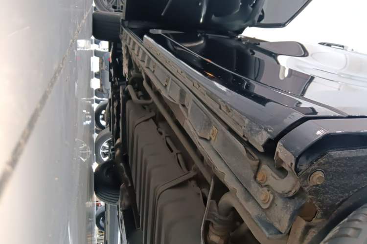 Used Toyota Vellfire 2020 Dual-Engine 2.5L HV Luxury Edition Left Side Sill