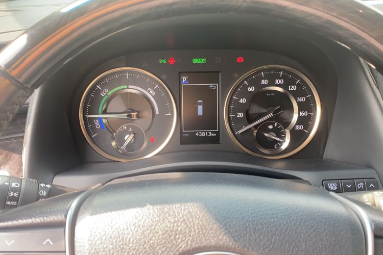 Used Toyota Vellfire 2020 Dual-Engine 2.5L HV Luxury Edition Odometer Close Up