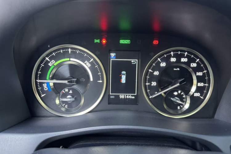Used Toyota Vellfire 2020 Dual-Engine 2.5L HV Prestige Edition Odometer Close Up