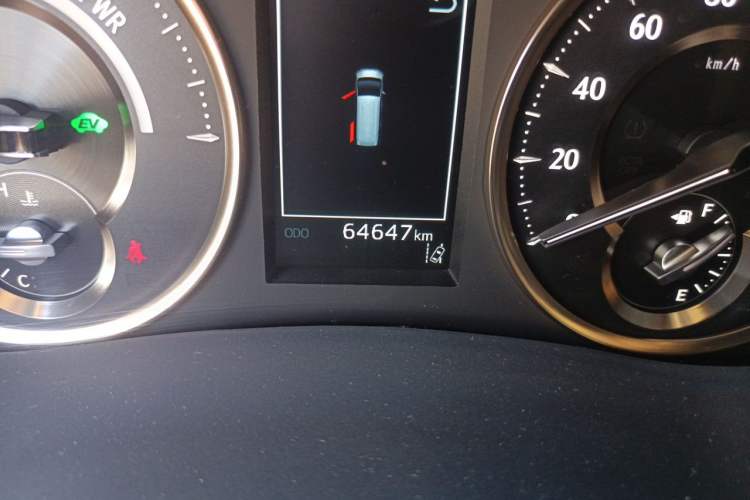 Used Toyota Vellfire 2020 Dual-Engine 2.5L HV Luxury Edition Odometer Close Up