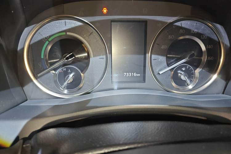 Used Toyota Vellfire 2020 Dual-Engine 2.5L HV Prestige Edition Odometer Close Up