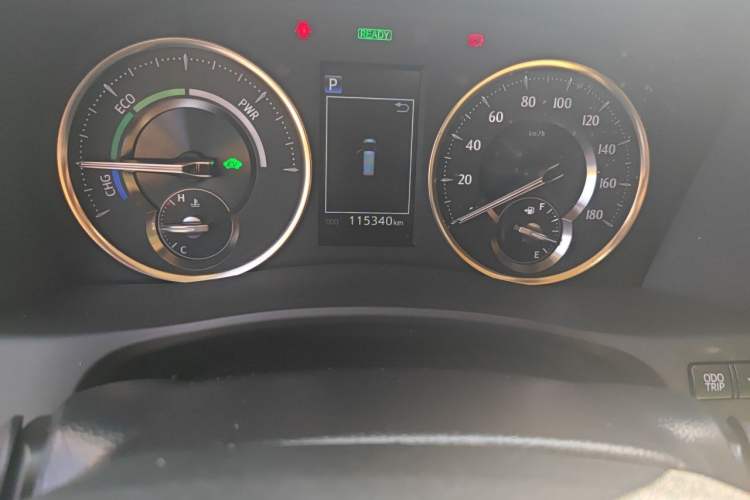 Used Toyota Vellfire 2020 Dual-Engine 2.5L HV Prestige Edition Odometer Close Up