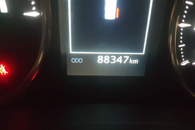 Used Toyota Vellfire 2020 Dual-Engine 2.5L HV Prestige Edition Odometer Close Up