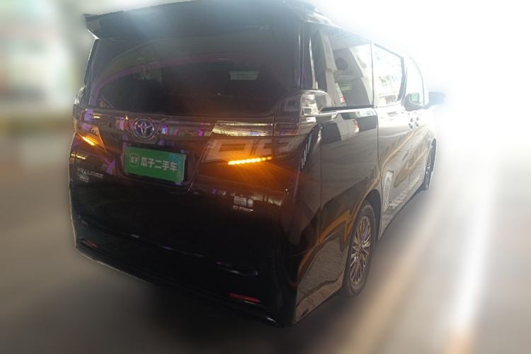 Used Toyota Vellfire 2020 Dual-Engine 2.5L HV Luxury Edition Rear Right 45 Deg
