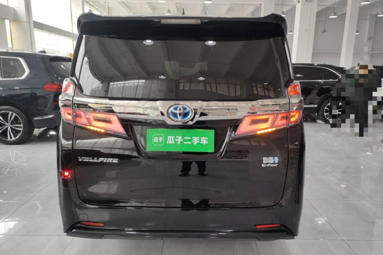 Used Toyota Vellfire 2020 Dual-Engine 2.5L HV Luxury Edition Rear