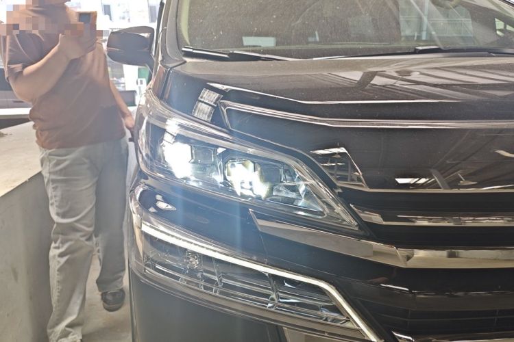Used Toyota Vellfire 2020 Dual-Engine 2.5L HV Luxury Edition Right Front Headlight