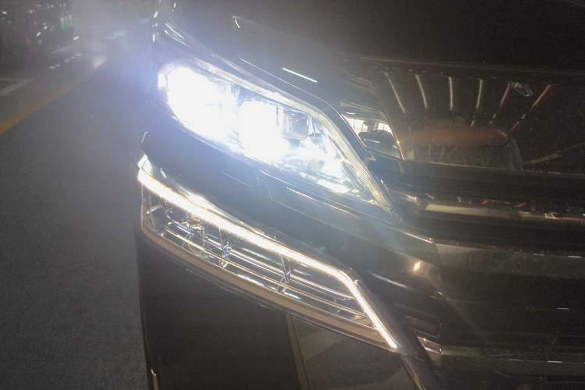 Used Toyota Vellfire 2020 Dual-Engine 2.5L HV Prestige Edition Right Front Headlight
