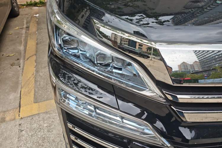 Used Toyota Vellfire 2020 Dual-Engine 2.5L HV Luxury Edition Right Front Headlight