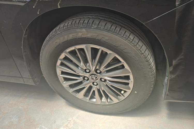 Used Toyota Vellfire 2020 Dual-Engine 2.5L HV Luxury Edition Right Front Wheel Hub