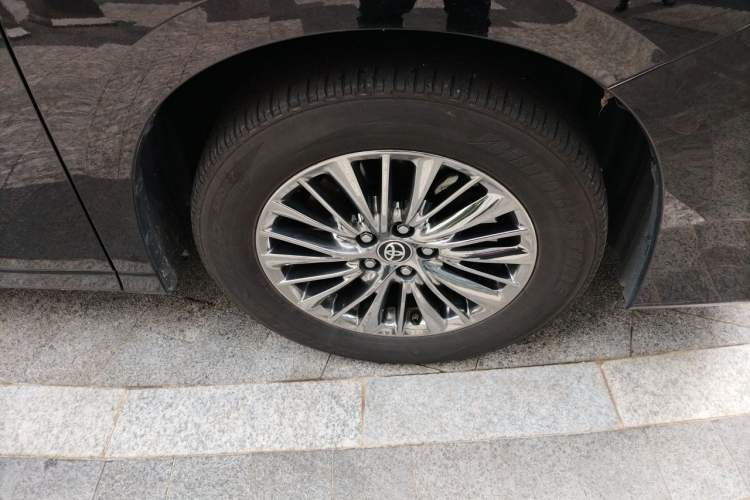 Used Toyota Vellfire 2020 Dual-Engine 2.5L HV Luxury Edition Right Front Wheel Hub