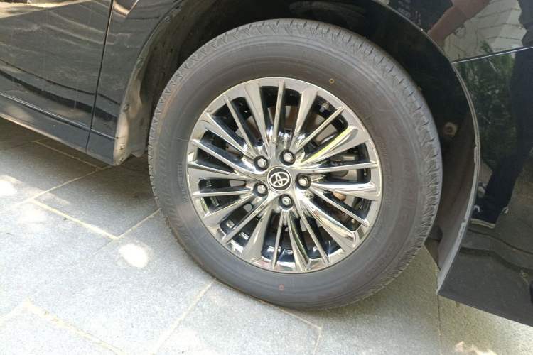 Used Toyota Vellfire 2020 Dual-Engine 2.5L HV Prestige Edition Right Front Wheel Hub