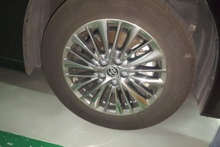 Used Toyota Vellfire 2020 Dual-Engine 2.5L HV Prestige Edition Right Front Wheel Hub
