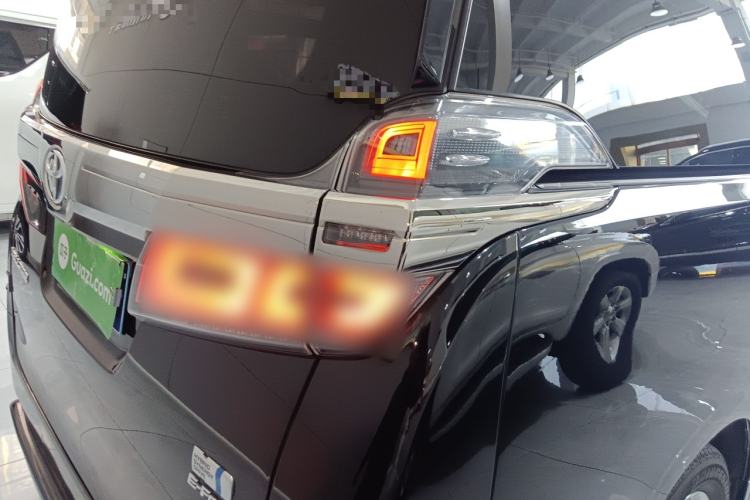 Used Toyota Vellfire 2020 Dual-Engine 2.5L HV Luxury Edition Right Rear Taillight