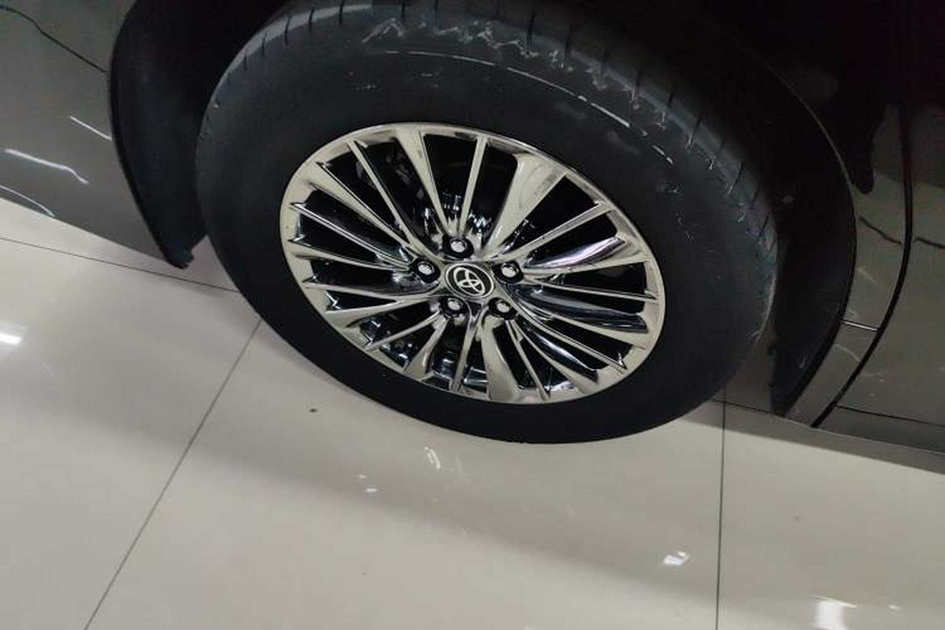 Used Toyota Vellfire 2020 Dual-Engine 2.5L HV Prestige Edition Right Rear Wheel Hub