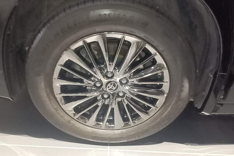 Used Toyota Vellfire 2020 Dual-Engine 2.5L HV Prestige Edition Right Rear Wheel Hub