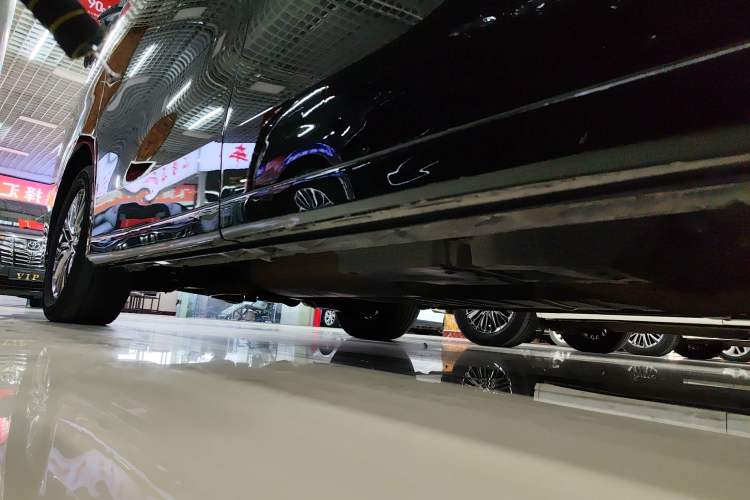 Used Toyota Vellfire 2020 Dual-Engine 2.5L HV Prestige Edition Right Side Sill